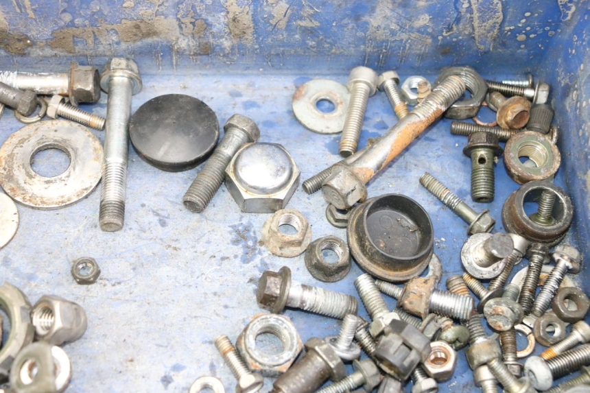 photo de TORNILLOS YAMAHA XJN DIVERSION 600 (2000 - 2003)