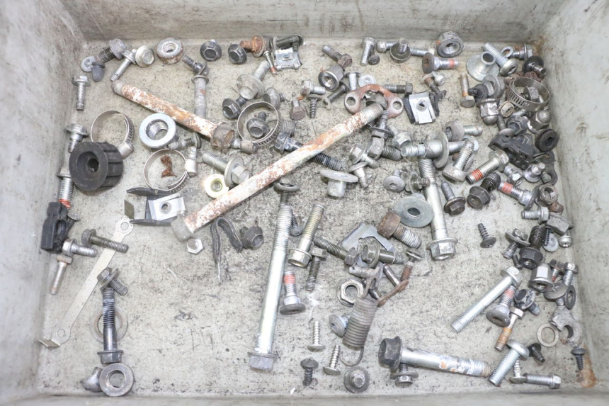 photo de TORNILLOS HONDA XLV VARADERO 125 (2000 - 2006)