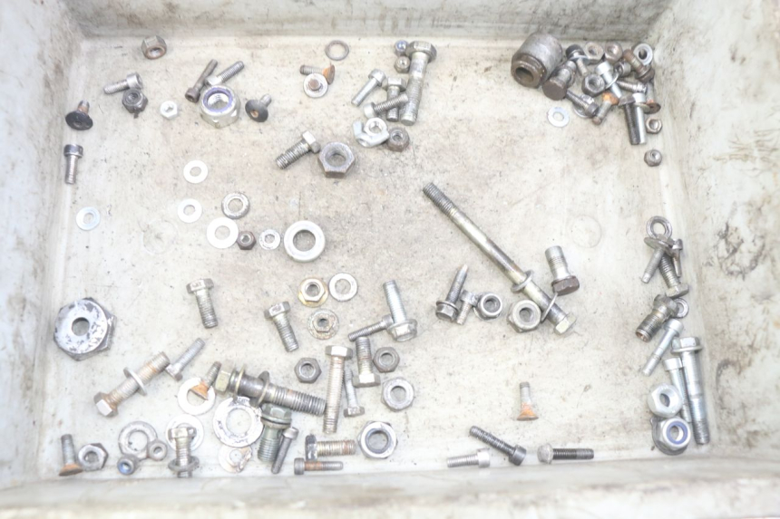 photo de BOLSA DE TORNILLERÍA TORNILLO PEUGEOT XP6 50 (1997 - 2003)