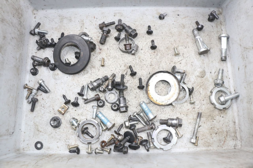 photo de TORNILLOS YAMAHA AEROX NAKED 2T 50 (2013 - 2017)