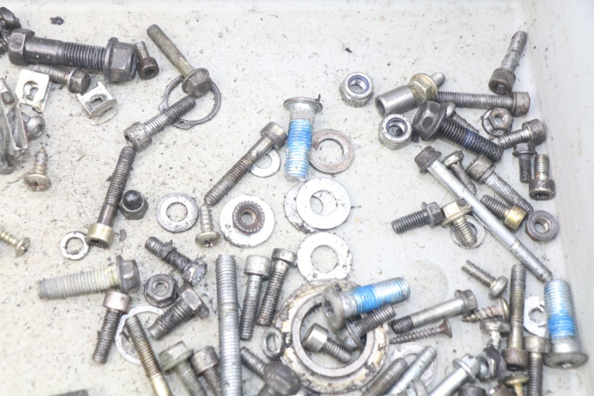 photo de BOLSA DE TORNILLERÍA TORNILLO YAMAHA SLIDER NAKED 50 (2004 - 2018)