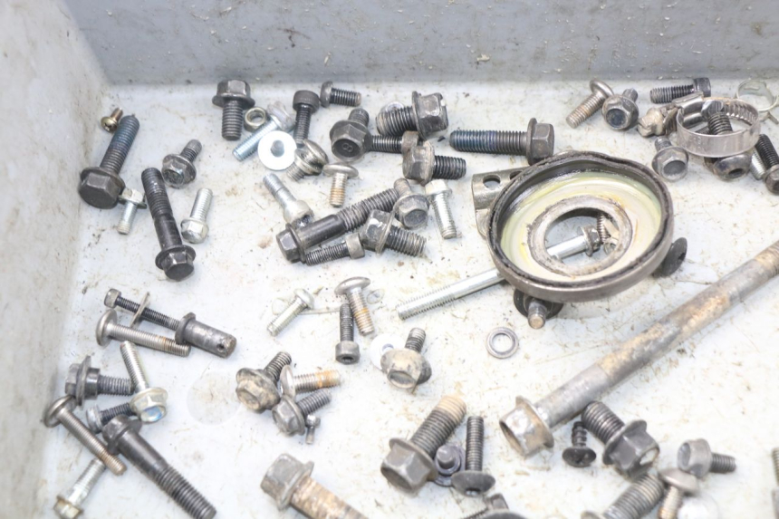 photo de TORNILLOS YAMAHA WR R 125 (2009 - 2017)