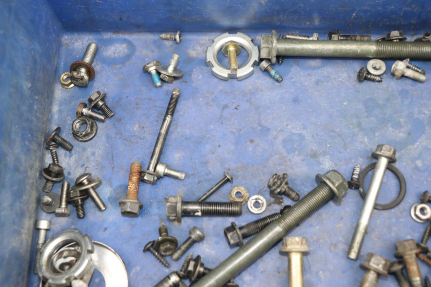 photo de BOLSA DE TORNILLERÍA TORNILLO YAMAHA XMAX X-MAX 125 (2006 - 2009)