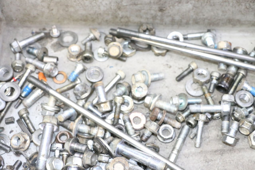 photo de TORNILLOS YAMAHA YFM R RAPTOR 250 (2008 - 2014)