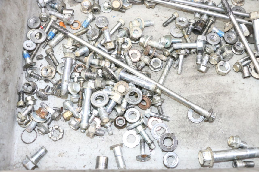 photo de TORNILLOS YAMAHA YFM R RAPTOR 250 (2008 - 2014)