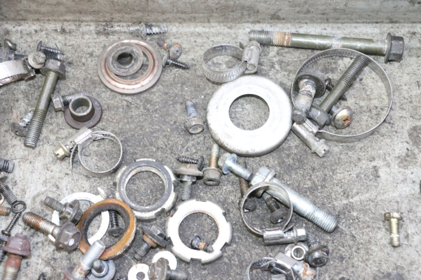 photo de BOLSA DE TORNILLERÍA TORNILLO YAMAHA YP MAJESTY 125 (2007 - 2010)