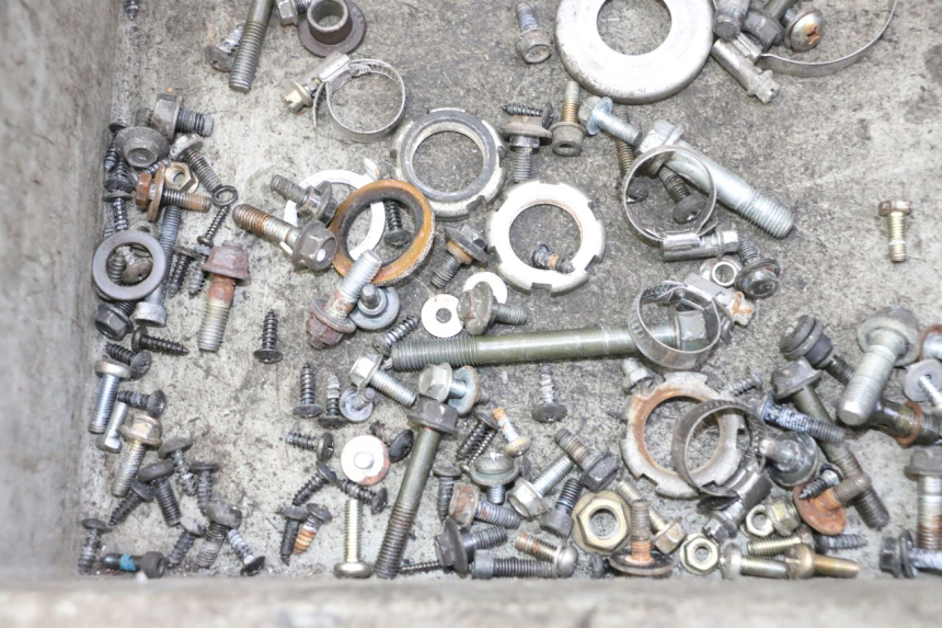 photo de BOLSA DE TORNILLERÍA TORNILLO YAMAHA YP MAJESTY 125 (2007 - 2010)