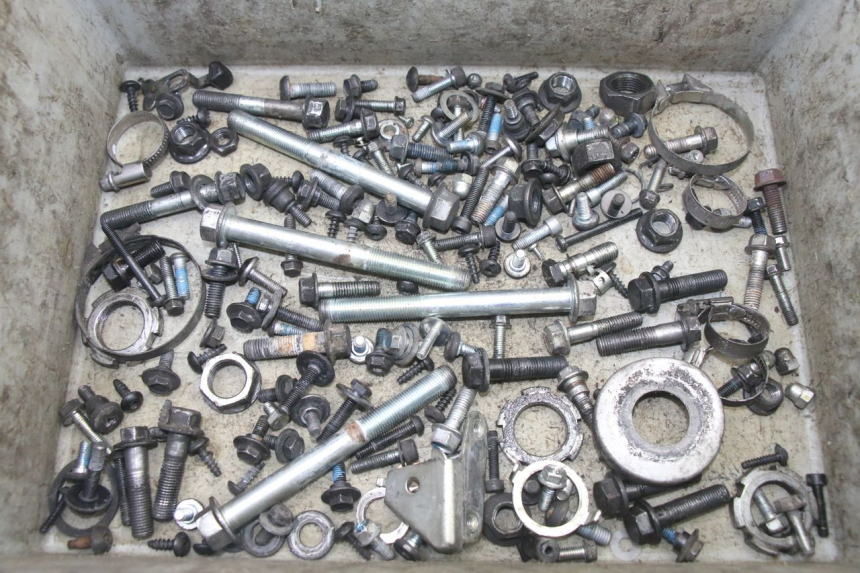 photo de TORNILLOS YAMAHA YP X-MAX XMAX 400 (2014 - 2017)