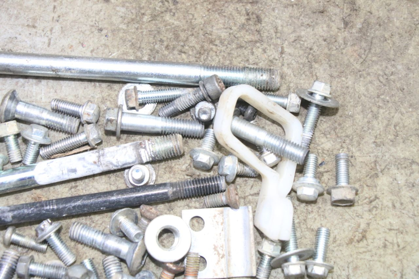 photo de TORNILLOS YAMAHA YZ 85 (2022 - 2025)