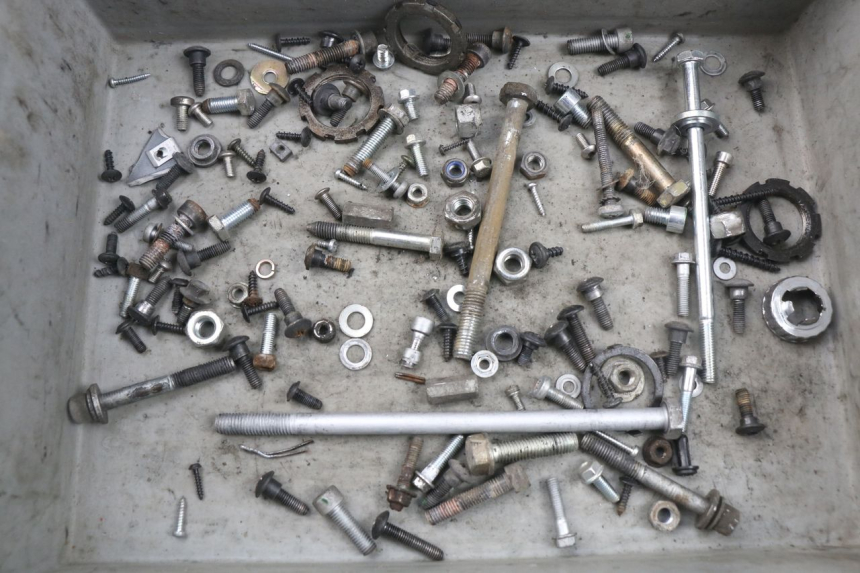 photo de BOLSA DE TORNILLERÍA TORNILLO PIAGGIO ZIP 4T 50 (2018 - 2020)