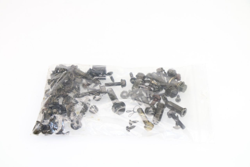 photo de TORNILLOS ZNEN NEW ROLANDO 50 (2010 - 2020)