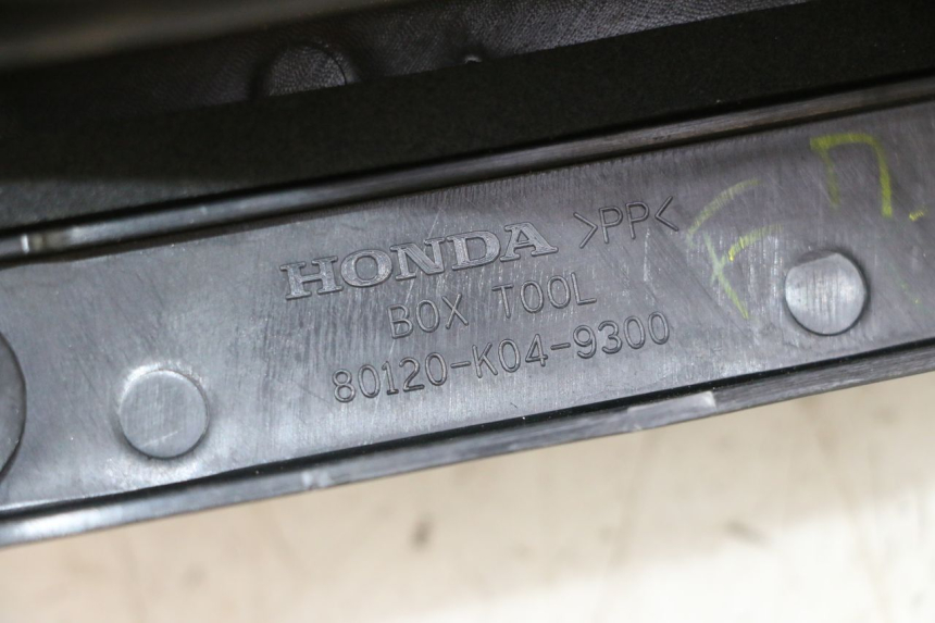 photo de CORREA JUEGO HERRAMIENTAS HONDA FORZA ABS 300 (2013 - 2019)