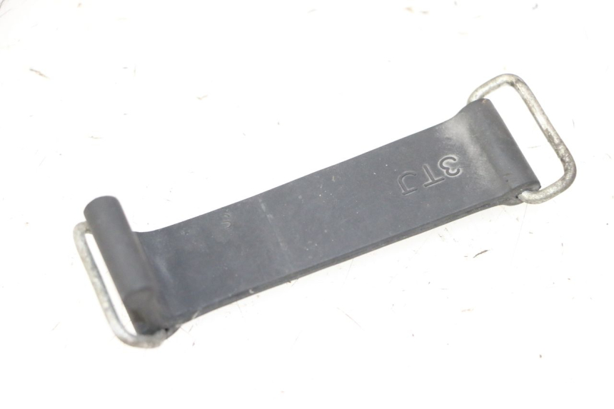 photo de CORREA JUEGO HERRAMIENTAS YAMAHA FZ6 FAZER S2 600 (2007 - 2011)