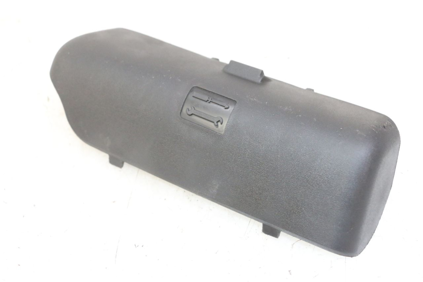 photo de CORREA JUEGO HERRAMIENTAS PIAGGIO MP3 LT 300 (2010 - 2016)