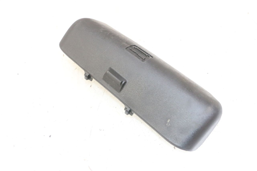 photo de CORREA ESTUCHE DE HERRAMIENTAS PIAGGIO MP3 LT 300 (2010 - 2016)