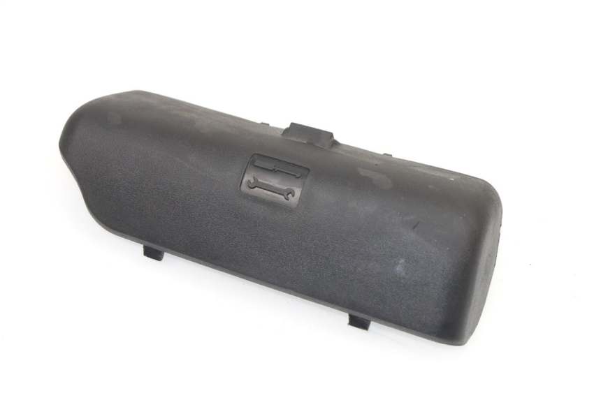 photo de CORREA ESTUCHE DE HERRAMIENTAS PIAGGIO MP3 500 (2011 - 2015)