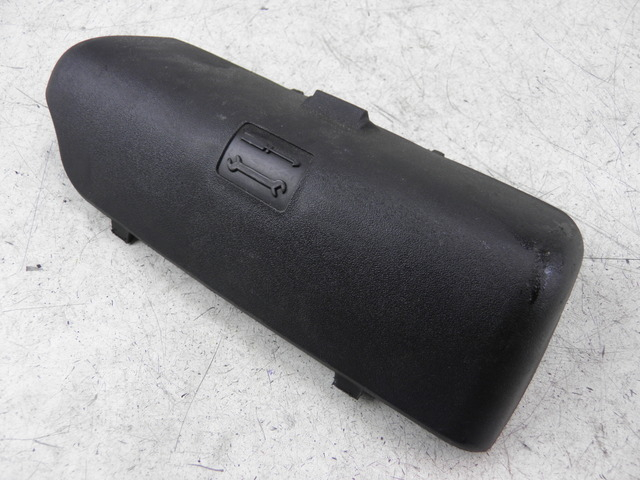 photo de CORREA JUEGO HERRAMIENTAS PIAGGIO MP3 LT 300 (2010 - 2016)