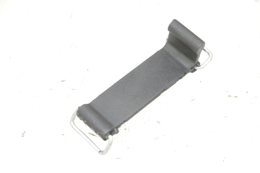 photo de CORREA ESTUCHE DE HERRAMIENTAS YAMAHA XMAX X-MAX 125 (2006 - 2009) - Vista principal