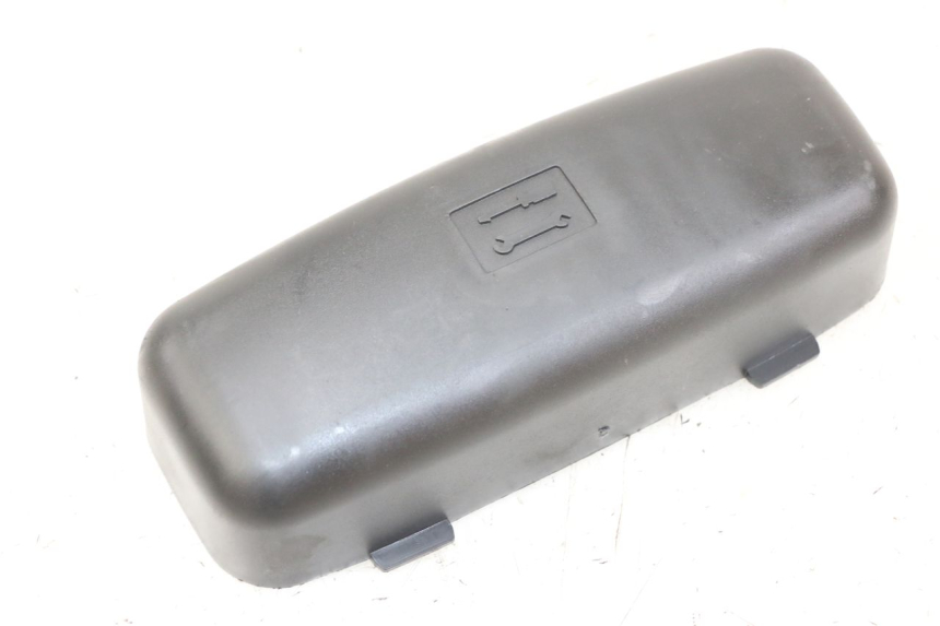 photo de CORREA ESTUCHE DE HERRAMIENTAS PIAGGIO XEVO - X EVO 125 (2007 - 2016) - Zoom estado de uso