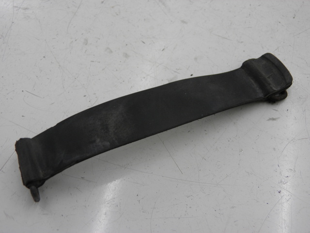 photo de CORREA JUEGO HERRAMIENTAS YAMAHA XJS DIVERSION 600 (1997 - 1999)