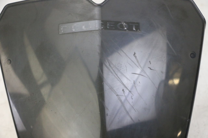 photo de DEFLECTOR DE VIENTO PEUGEOT KISBEE 4T 50 (2018 - 2022)