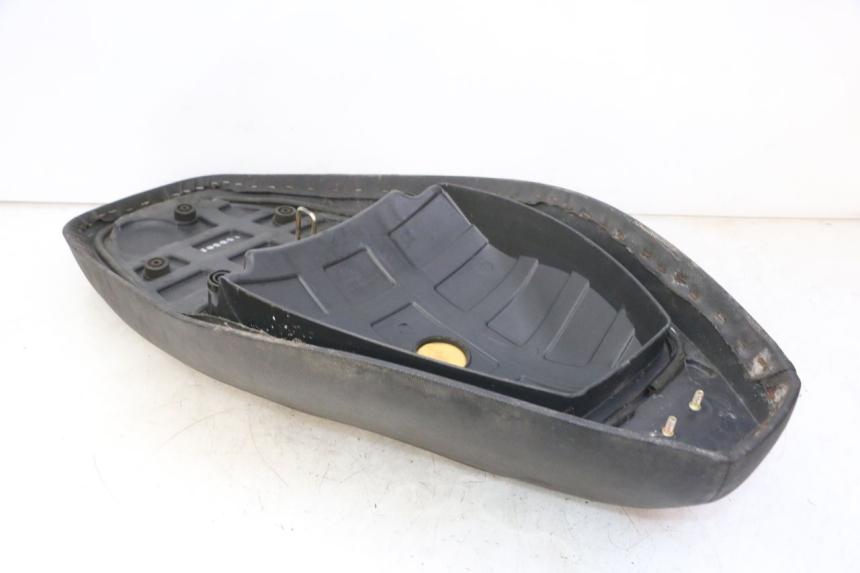 photo de ASIENTO KYMCO AGILITY NAKED RENOUVO 2T 50 (2011 - 2018)