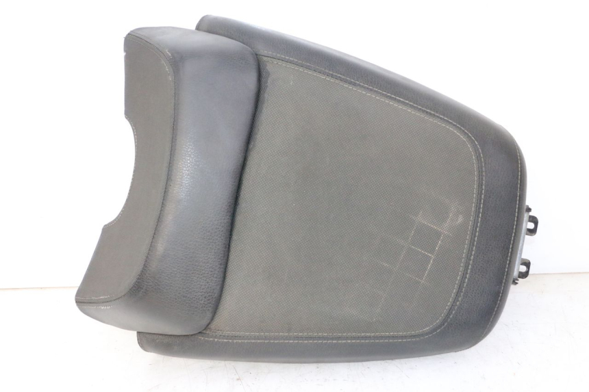 photo de ASIENTO TRASERO QUADRO 4 4D 350 (2015 - 2018)