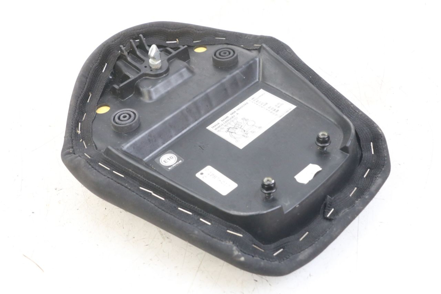 photo de ASIENTO TRASERO YAMAHA AEROX 2T 50 (2013 - 2017)