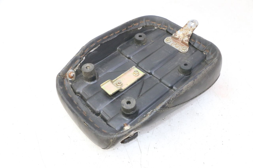 photo de Asiento trasero HYOSUNG GV AQUILA 125 (2000 - 2004)