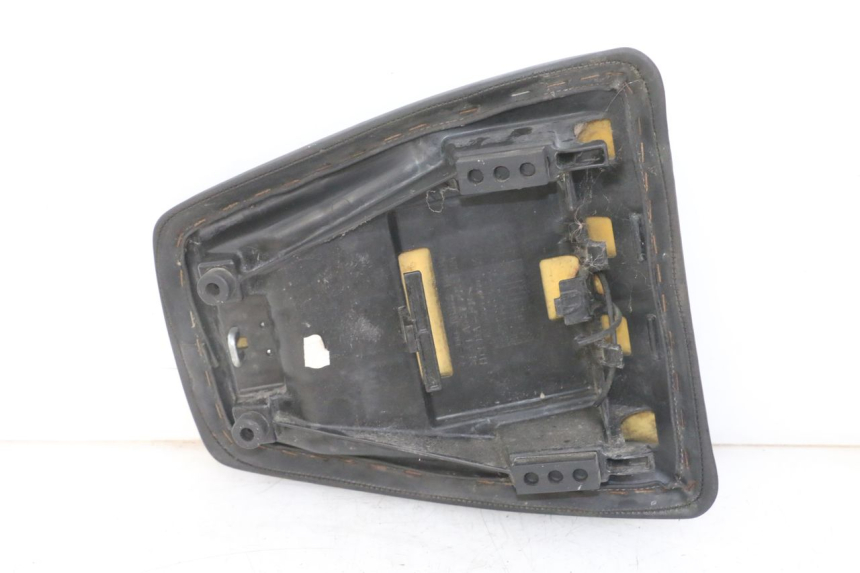 photo de ASIENTO TRASERO HONDA CBF 500 (2004 - 2007)