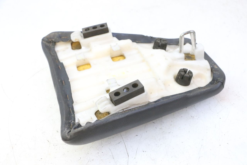 photo de ASIENTO TRASERO HONDA CBF 125 (2009 - 2015)