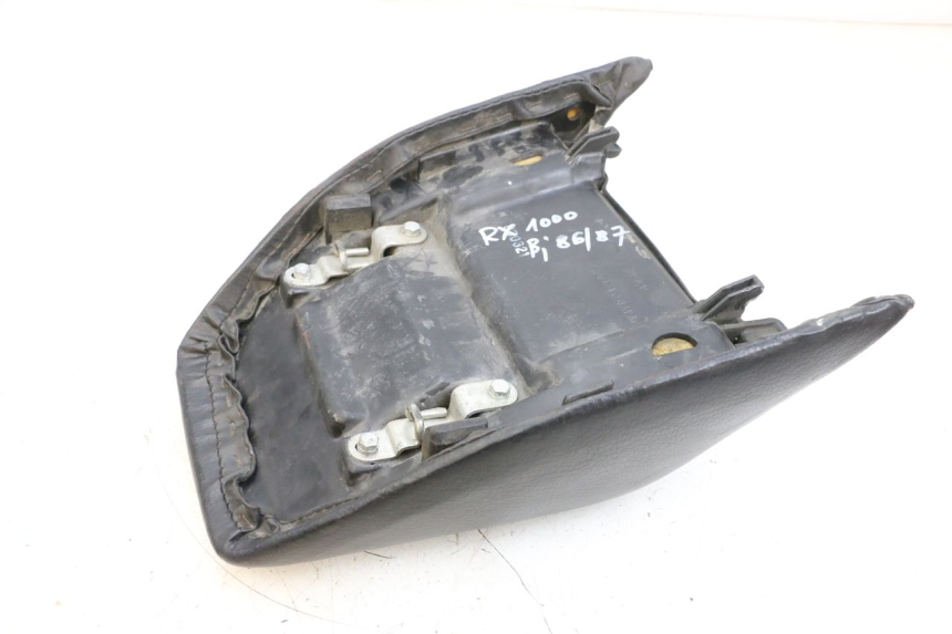 photo de ASIENTO TRASERO KAWASAKI GPZ RX 1000 (1986 - 1988) - Otra perspectiva