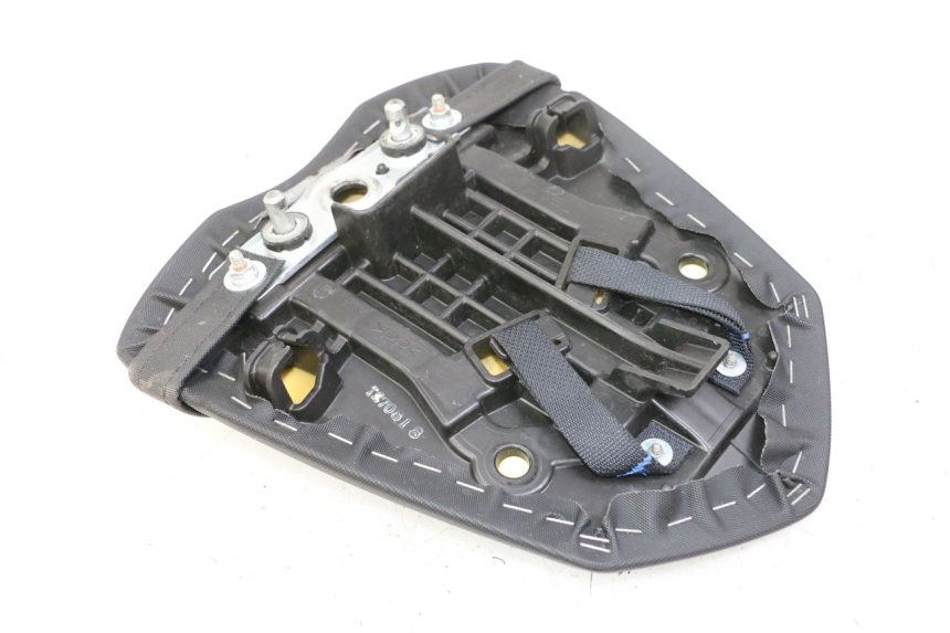 photo de ASIENTO TRASERO SUZUKI GSR 750 (2011 - 2017)