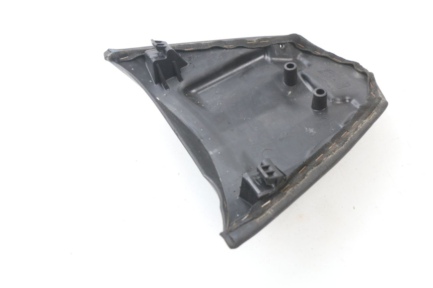 photo de ASIENTO TRASERO PEUGEOT JET FORCE CARBU 50 (2003 - 2016)