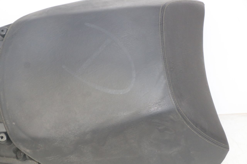 photo de ASIENTO TRASERO PEUGEOT SATELIS 125 (2010 - 2012)