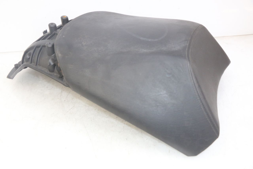 photo de ASIENTO TRASERO PEUGEOT SATELIS 125 (2010 - 2012)