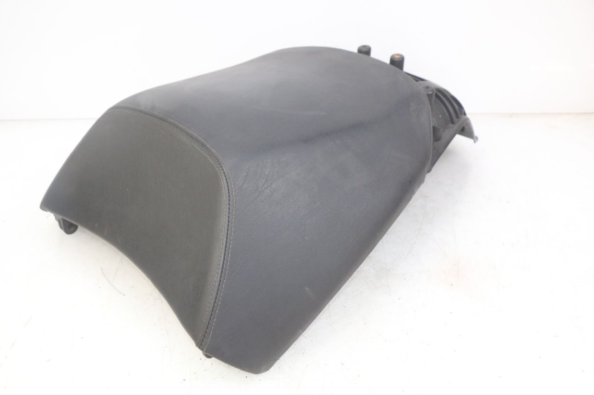 photo de ASIENTO TRASERO PEUGEOT SATELIS 125 (2010 - 2012)