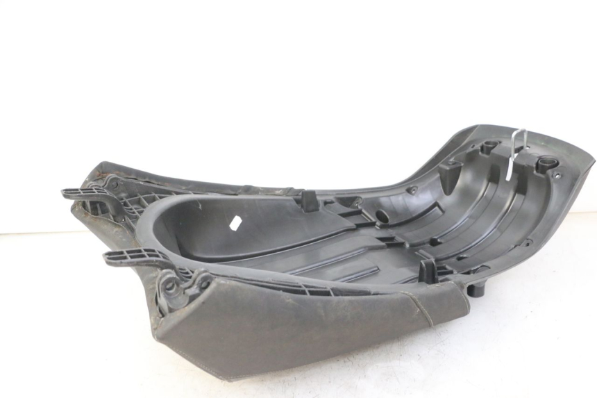 photo de ASIENTO TRASERO PEUGEOT SATELIS 125 (2013 - 2018)