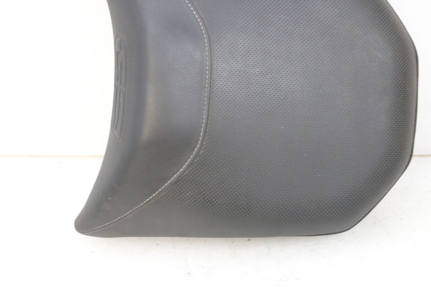 photo de ASIENTO TRASERO BMW R GS 1250 (2021 - 2024) - Zoom sobre los componentes