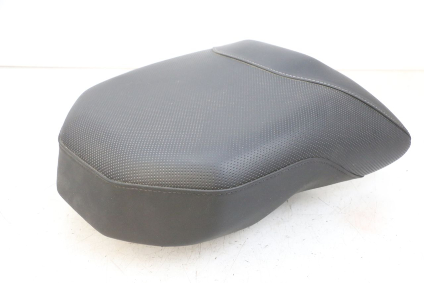 photo de ASIENTO TRASERO BMW R GS 1250 (2021 - 2024) - Marcados y referencias originales