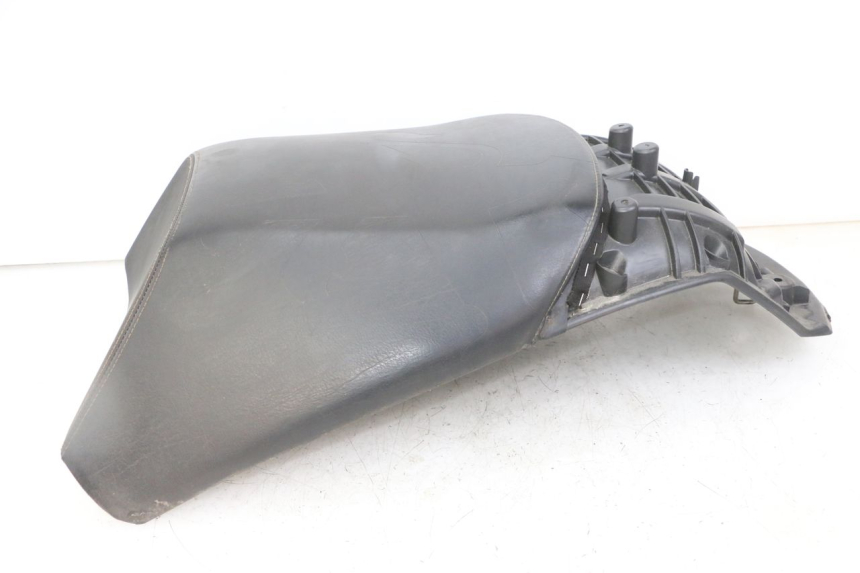 photo de ASIENTO TRASERO PEUGEOT SATELIS COMPRESSOR K15 125 (2006 - 2009)