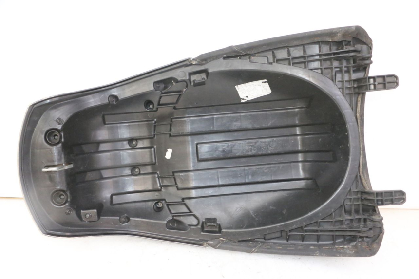 photo de ASIENTO TRASERO PEUGEOT SATELIS 125 (2013 - 2018)