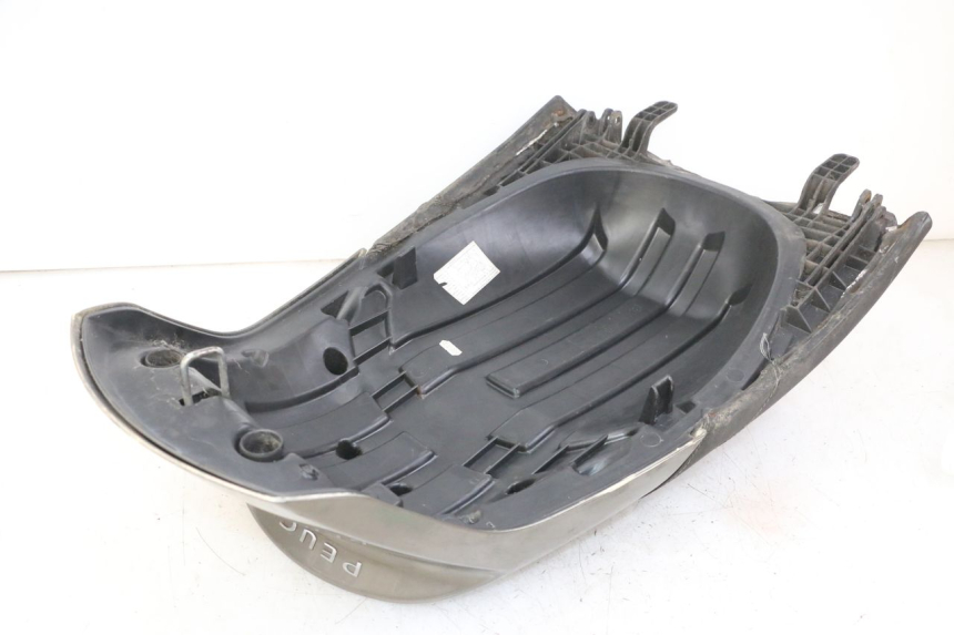 photo de ASIENTO TRASERO PEUGEOT SATELIS 125 (2013 - 2018)
