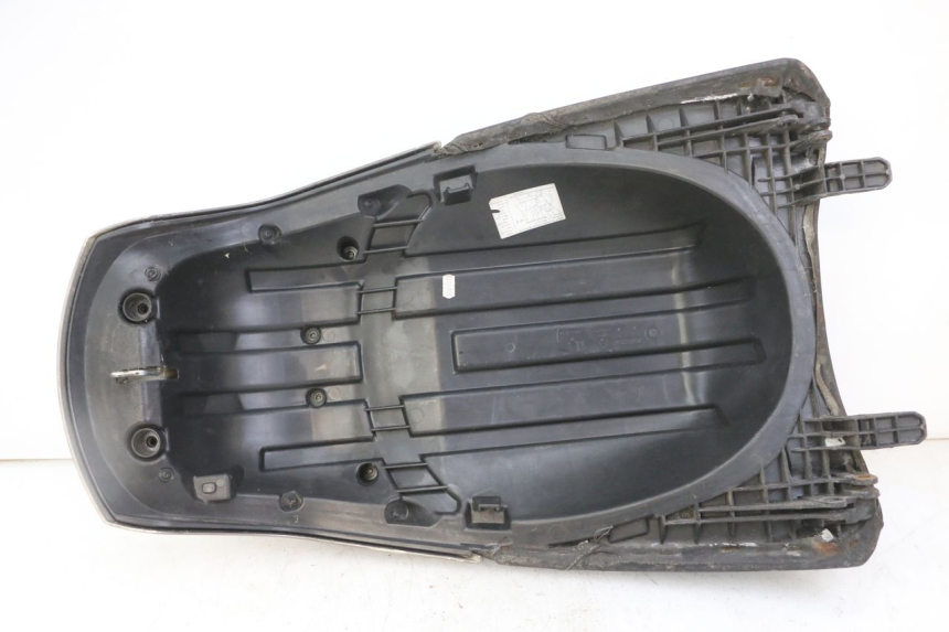 photo de ASIENTO TRASERO PEUGEOT SATELIS 125 (2013 - 2018)