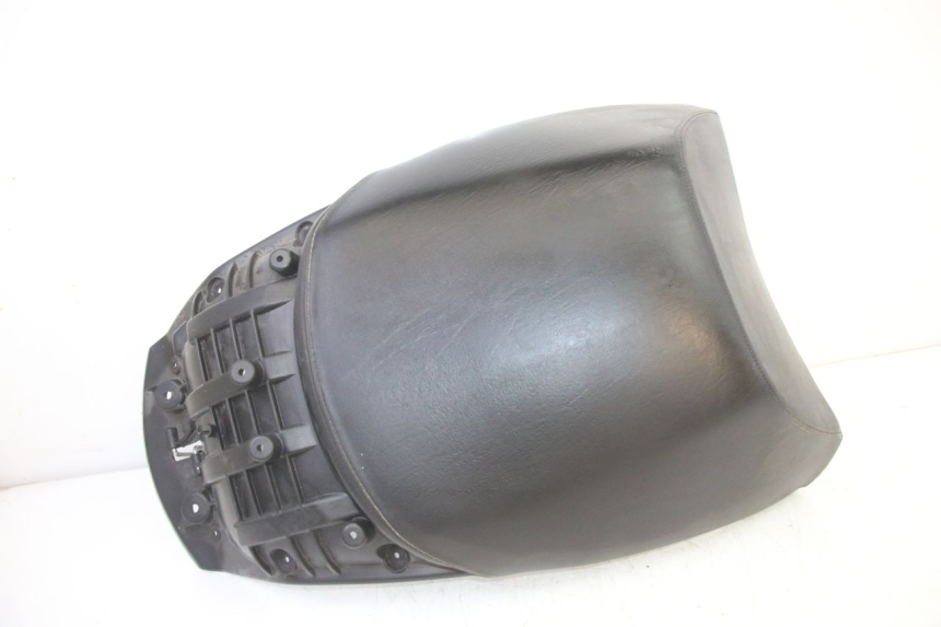 photo de ASIENTO TRASERO PEUGEOT SATELIS 250 (2006 - 2012)