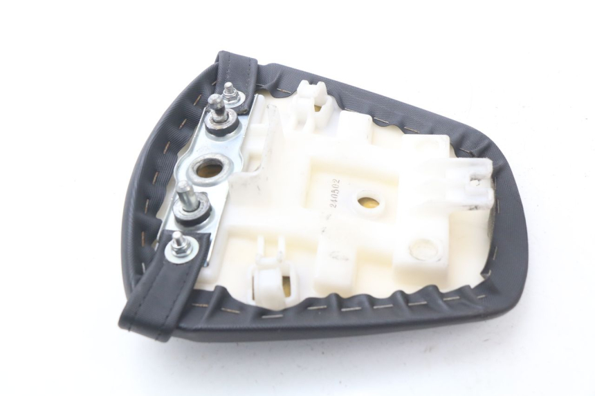 photo de ASIENTO TRASERO SUZUKI GSX-R GSXR 750 (2011 - 2016)