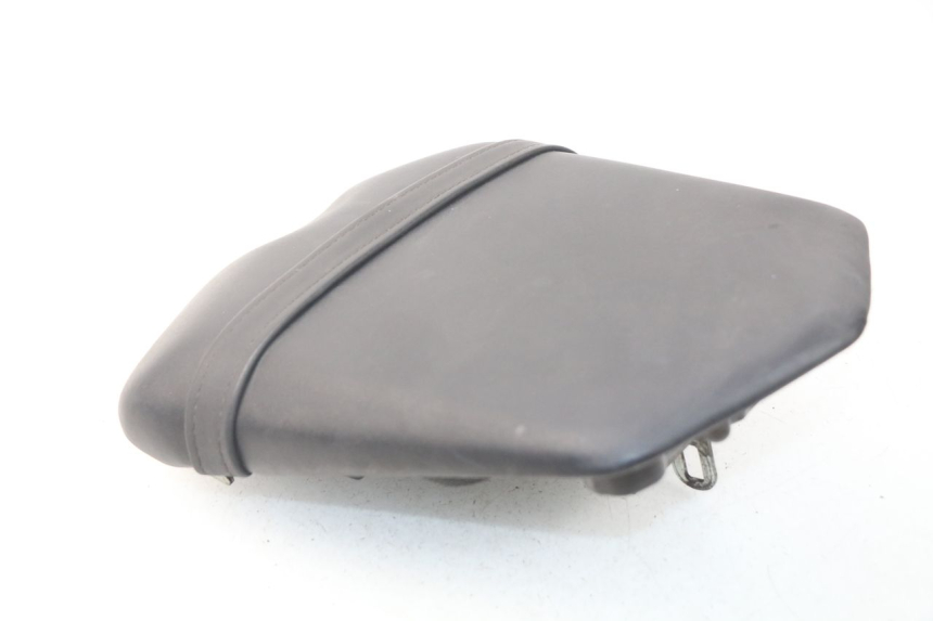 photo de ASIENTO TRASERO YAMAHA FZ8 800 (2010 - 2016)