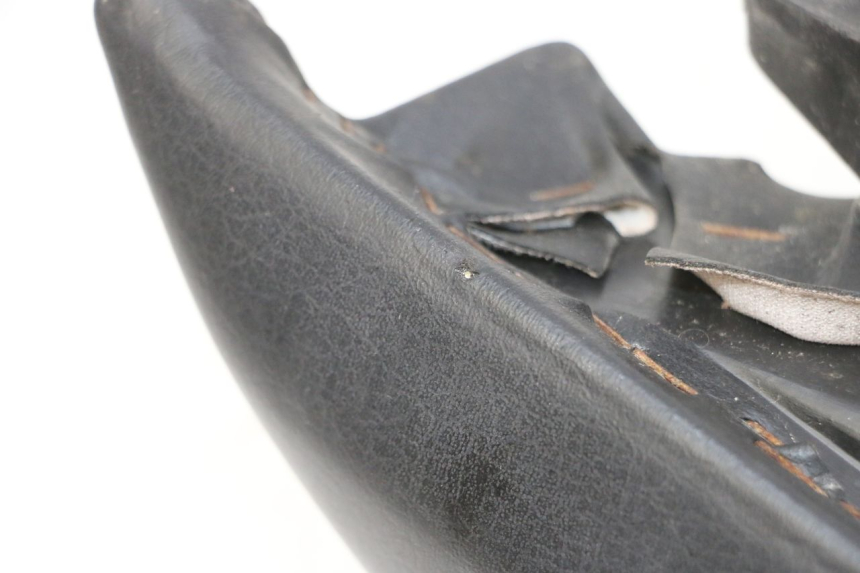 photo de ASIENTO TRASERO YAMAHA YP MAJESTY 125 (2002 - 2006) - Detalle de la pieza