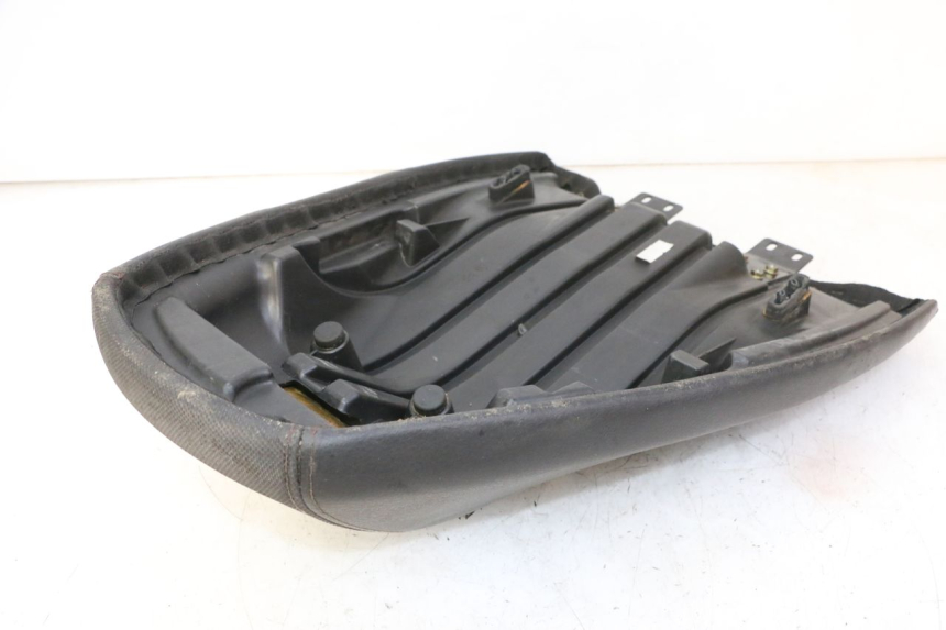 photo de ASIENTO DELANTERO QUADRO 4 4D 350 (2015 - 2018)