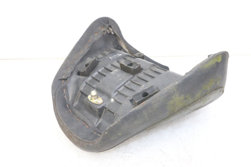 photo de ASIENTO DELANTERO HYOSUNG GV AQUILA 125 (2000 - 2004) - Otra perspectiva